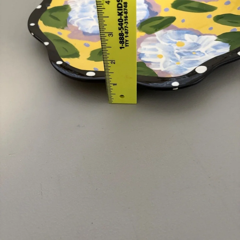 Hand Painted Ceramic Floral Scalloped Plate‎ Blue Hydrangea Yellow Black 11 Inch